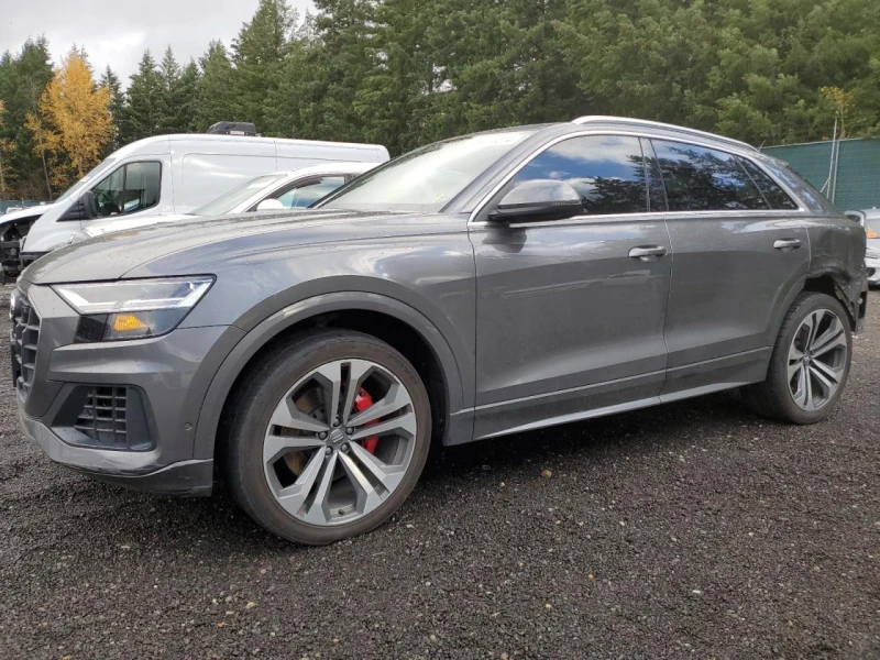 Audi Q8 Matrix* Дистроник* 360* Bang&Olusfen* Oбдух* Пано*, снимка 2 - Автомобили и джипове - 48295892