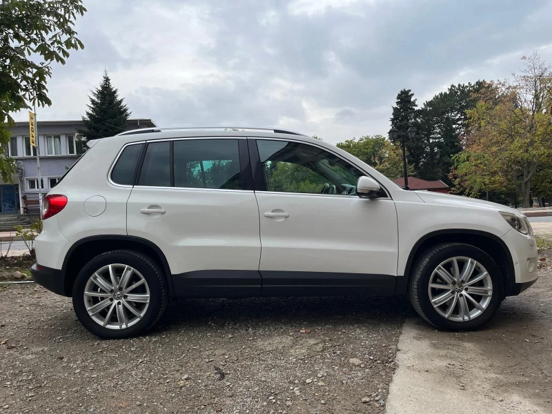 VW Tiguan, снимка 5 - Автомобили и джипове - 52179066