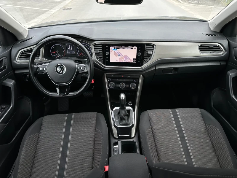 VW T-Roc 2.0 TDI* 150к.с * Автоматик, снимка 12 - Автомобили и джипове - 52492952