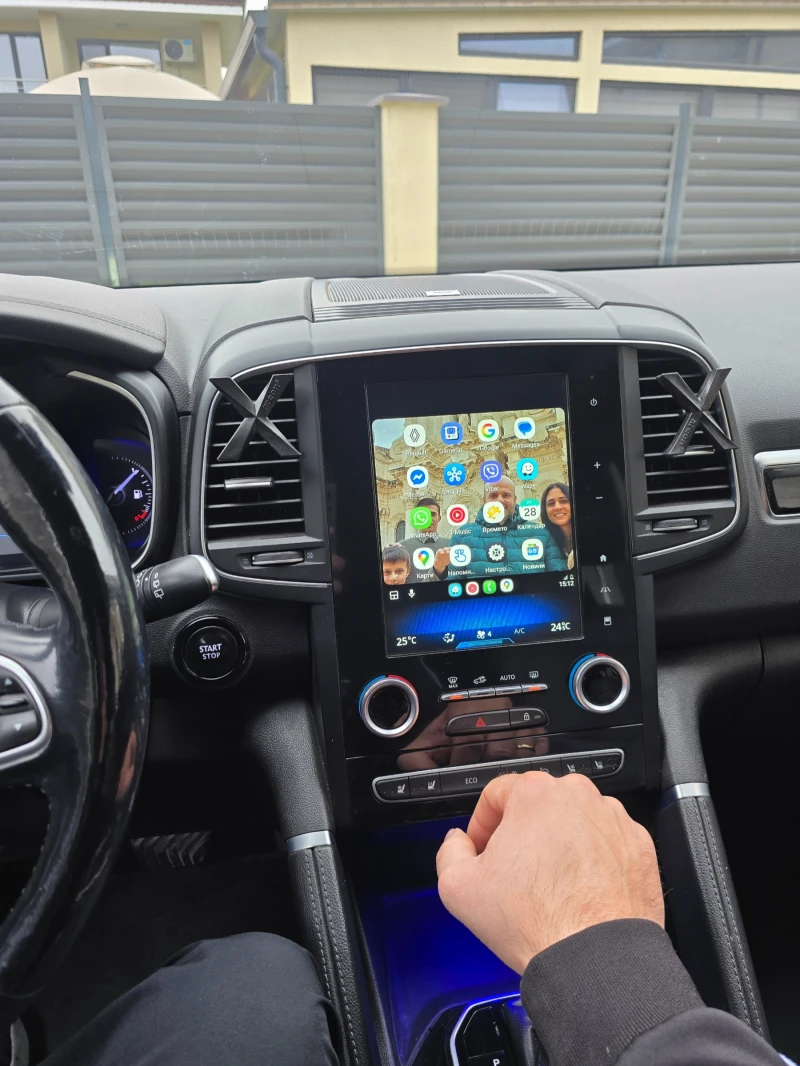 Renault Koleos 2.0 DCI 4x4, 138 хил. Реални км., Android Auto , снимка 10 - Автомобили и джипове - 52577126