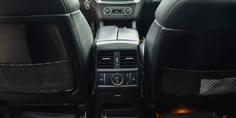 Mercedes-Benz GL, снимка 15 - Автомобили и джипове - 53462197