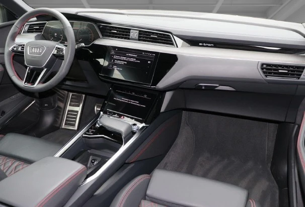 Audi Q8 e-Tron SUV 55 = S-line =  | Mobile.bg   8