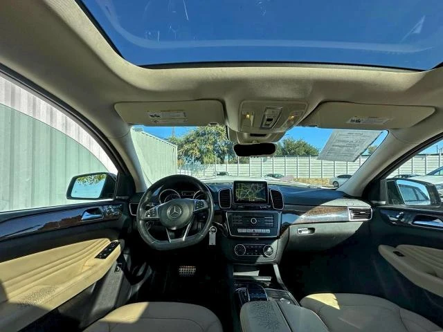 Mercedes-Benz GLE 3.0L 6 All wheel drive, снимка 11 - Автомобили и джипове - 53224589