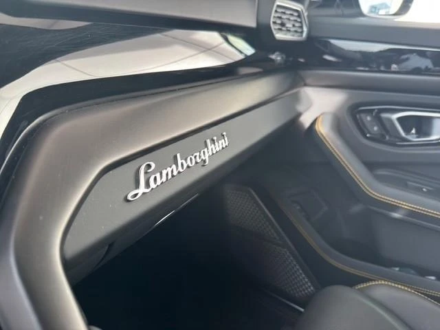 Lamborghini Urus S/666 HP/CERAMIC/B&O/HEAD UP/PANO/360/, снимка 11 - Автомобили и джипове - 53618351