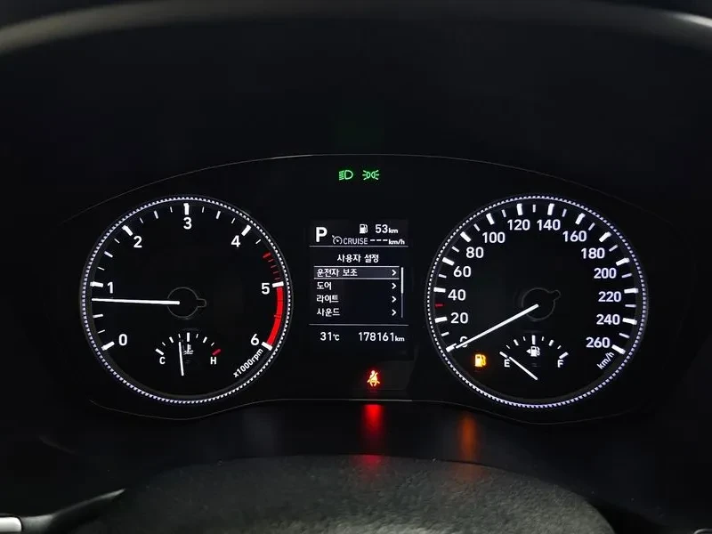 Hyundai Santa fe 2.0 2WD PREMIUM, снимка 8 - Автомобили и джипове - 55801115