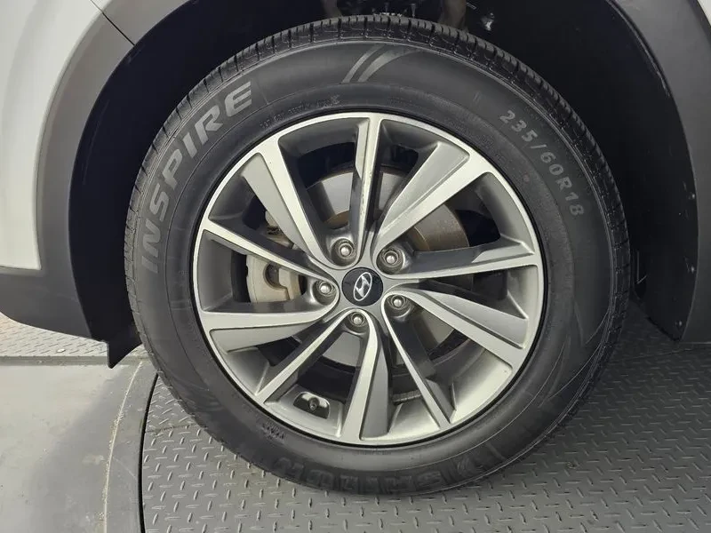 Hyundai Santa fe 2.0 2WD PREMIUM, снимка 5 - Автомобили и джипове - 55801115