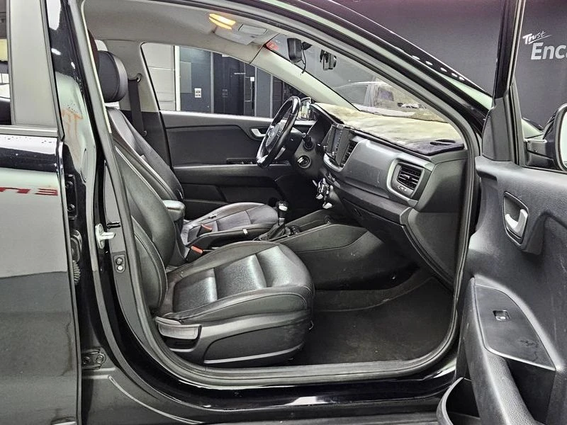 Kia Stonic Diesel 1.6| 128�.�. | Mobile.bg � ����������� 11