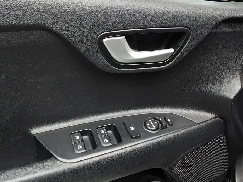 Kia Stonic Diesel 1.6| 128�.�. | Mobile.bg � ����������� 16