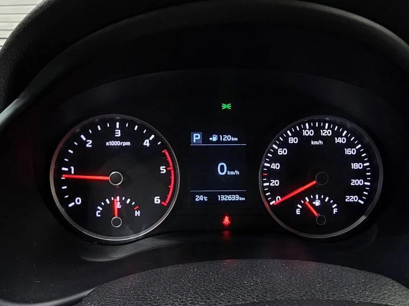 Kia Stonic Diesel 1.6| 128�.�. | Mobile.bg � ����������� 8