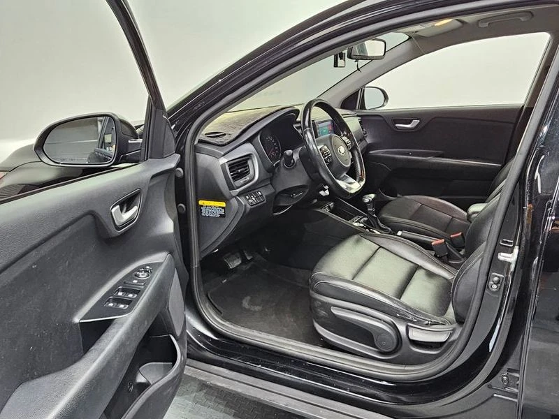Kia Stonic Diesel 1.6| 128�.�. | Mobile.bg � ����������� 10