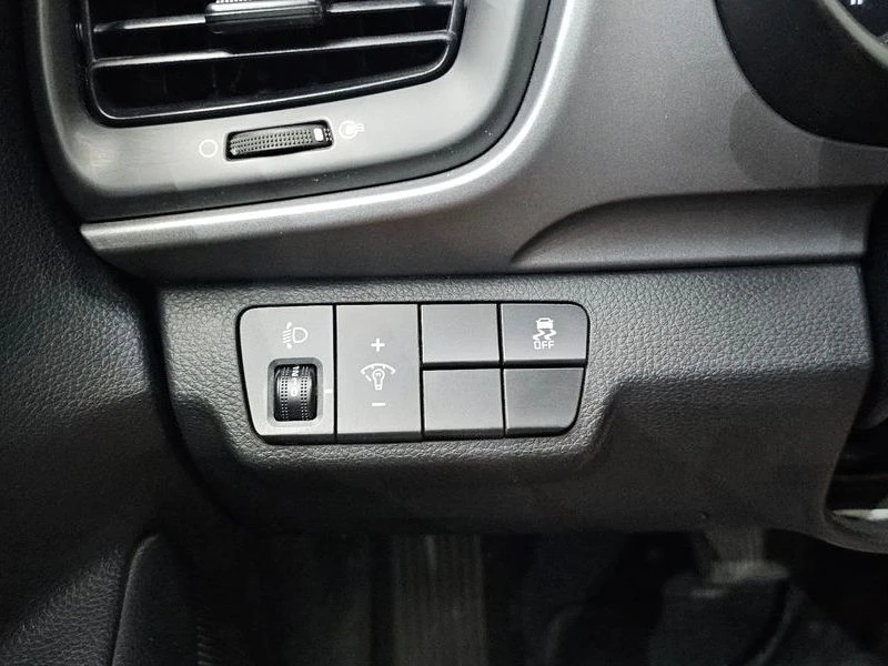 Kia Stonic Diesel 1.6| 128�.�. | Mobile.bg � ����������� 17