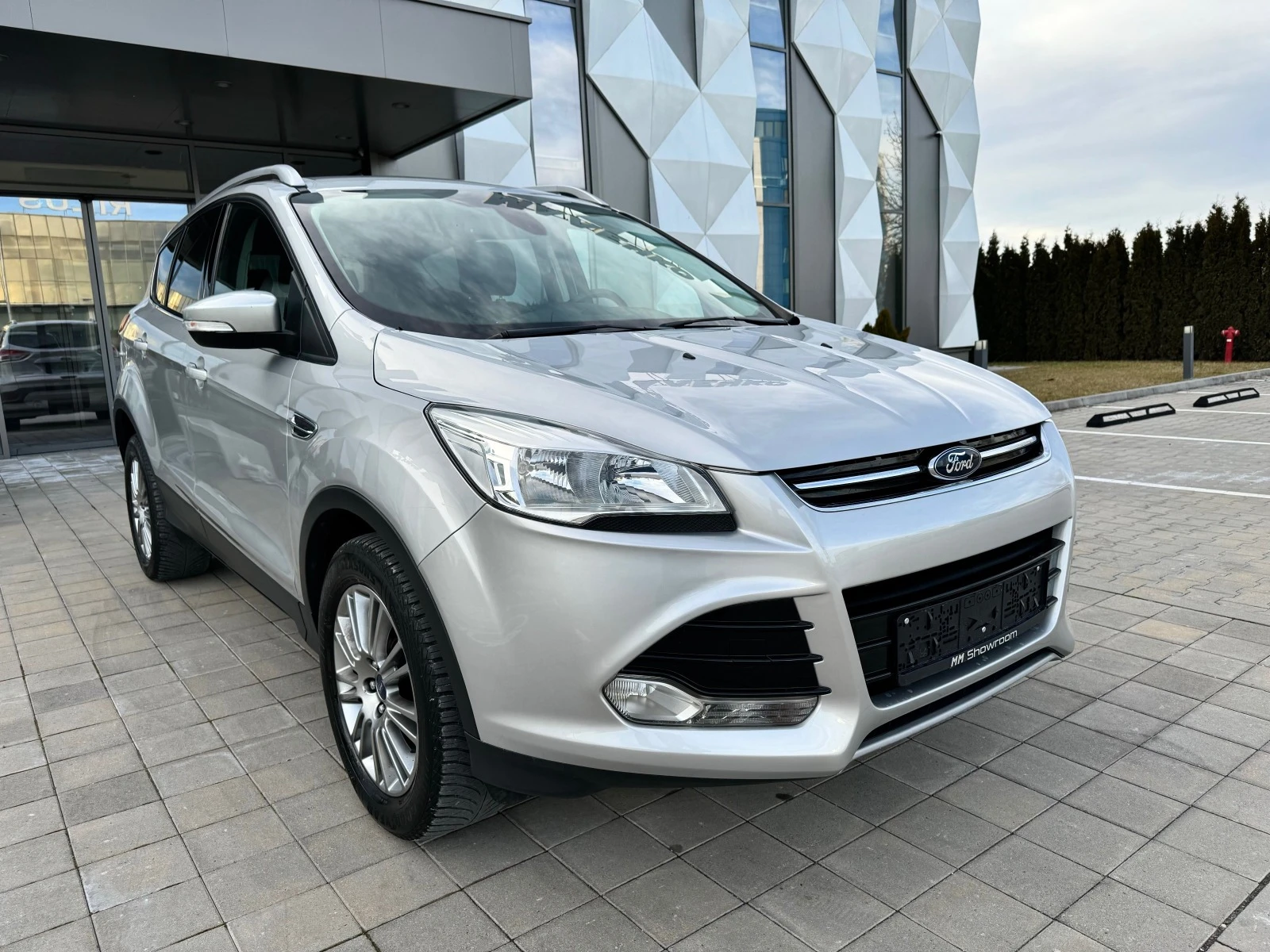 Ford Kuga TITANIUM-С.КНИЖКА-KEYLESS-GO-КЛИМАТРОНИК- - изображение 3