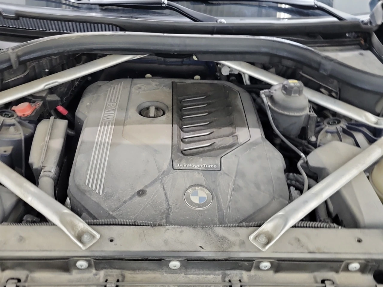 BMW X5 * АВТО КРЕДИТ* ЦЕНА ДО БГ * СЕРВИЗНА ИСТОРИЯ *  - изображение 8