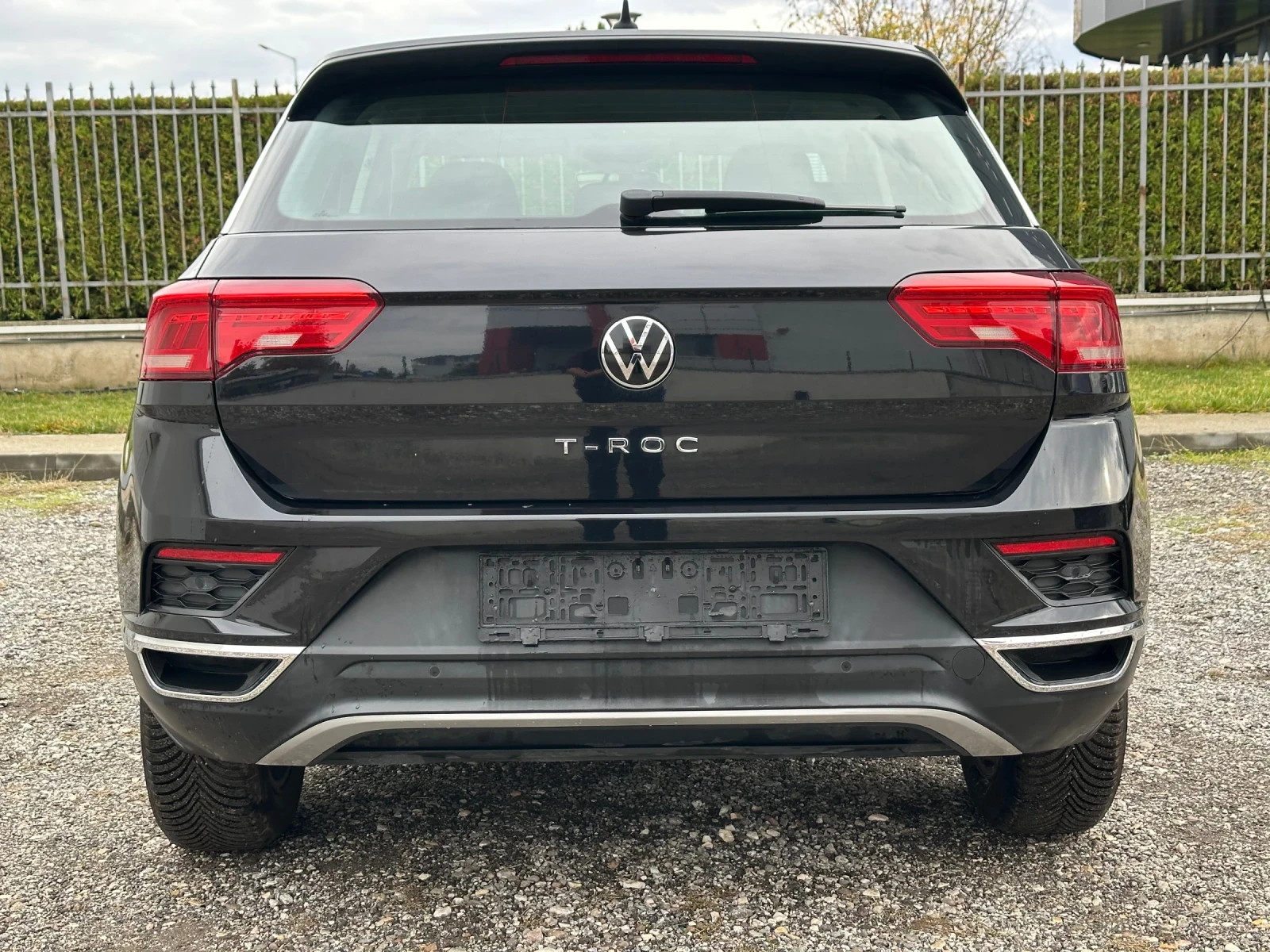 VW T-Roc 2.0 TDI* 150к.с * Автоматик - изображение 5