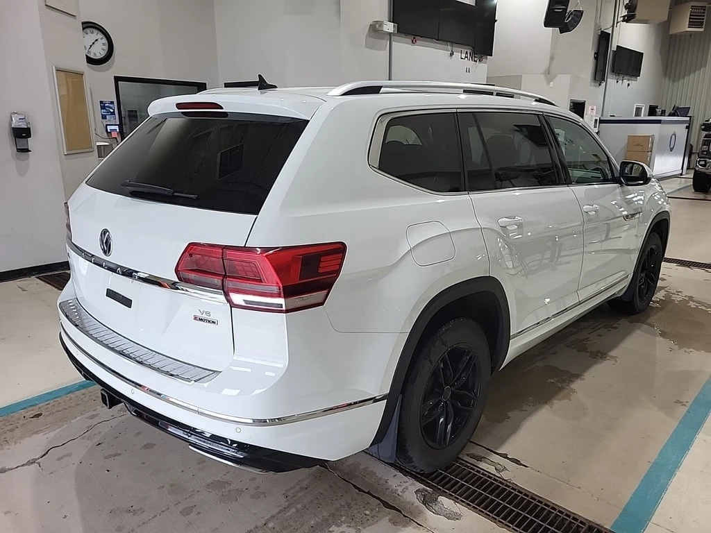 VW Atlas * EXECLINE * CARFAX *    | Mobile.bg   4