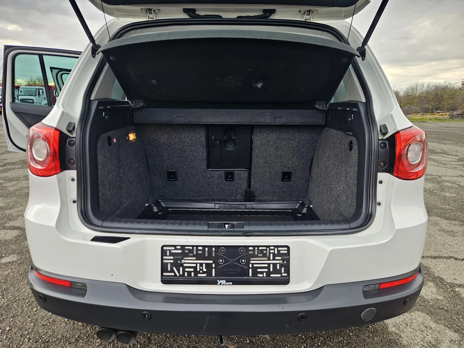 VW Tiguan 2.0tdi navi 140ps automat koja - изображение 8