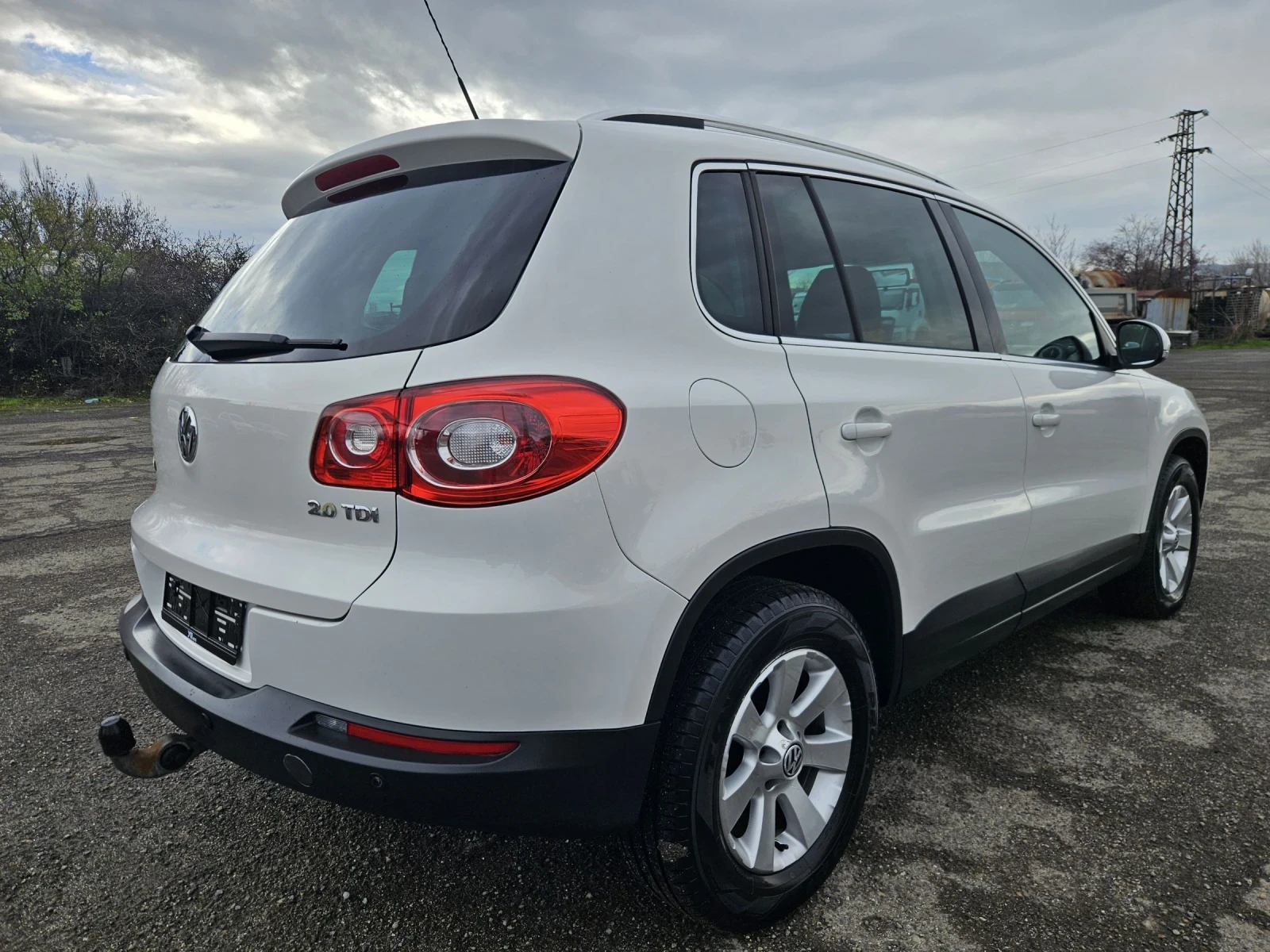 VW Tiguan 2.0tdi navi 140ps automat koja - изображение 4