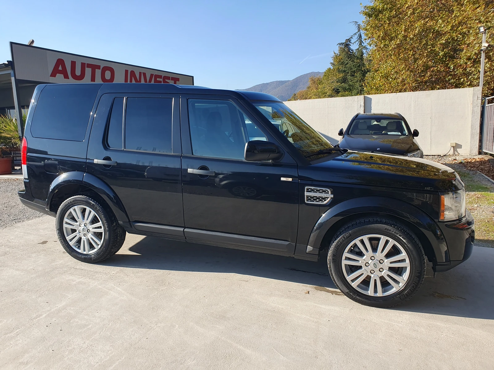 Land Rover Discovery, снимка 8 - Автомобили и джипове - 54005425