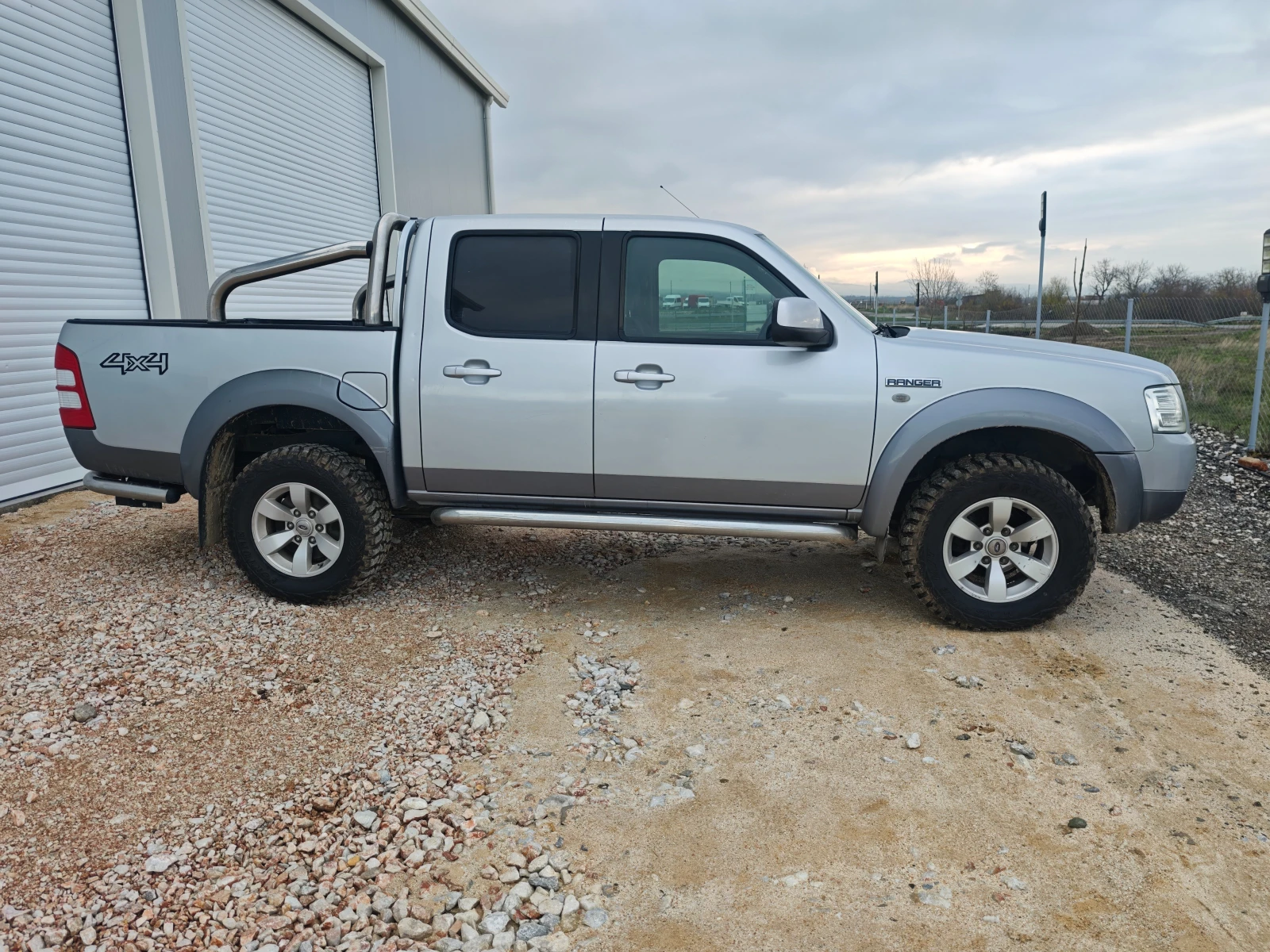 Ford Ranger 2.5TDCI ЛИЗИНГ, снимка 2 - Автомобили и джипове - 54095821