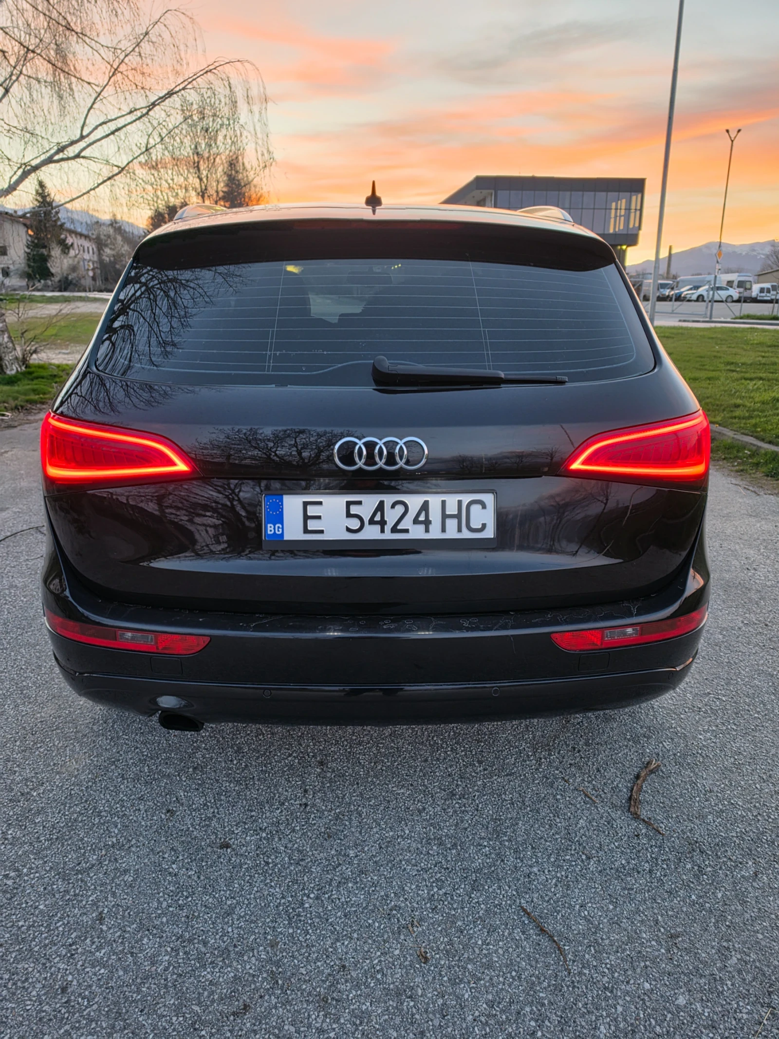 Audi Q5 2.0 TDI FACE , снимка 11 - Автомобили и джипове - 54117877