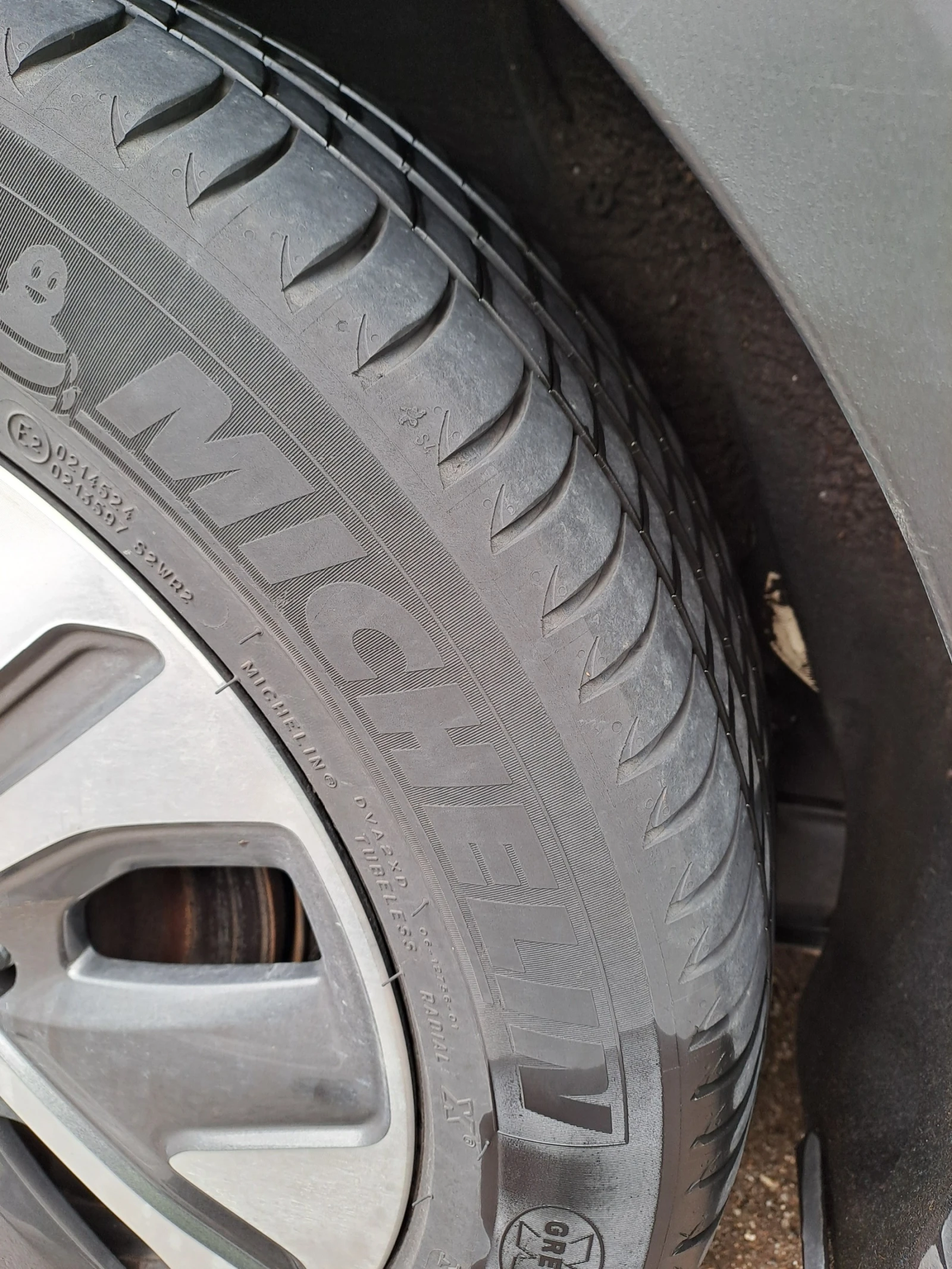 Kia Niro, снимка 9 - Автомобили и джипове - 54139769