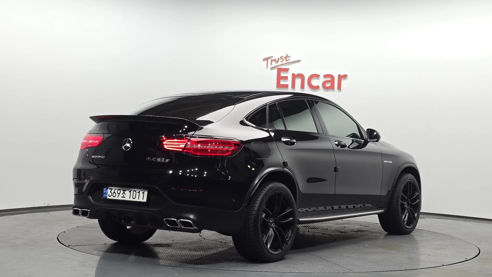 Mercedes-Benz GLC 63 AMG S* 2019* BLACK OPTIC* HEAD-UP* 360* КРАЙНА ЦЕНА, снимка 2 - Автомобили и джипове - 54168226