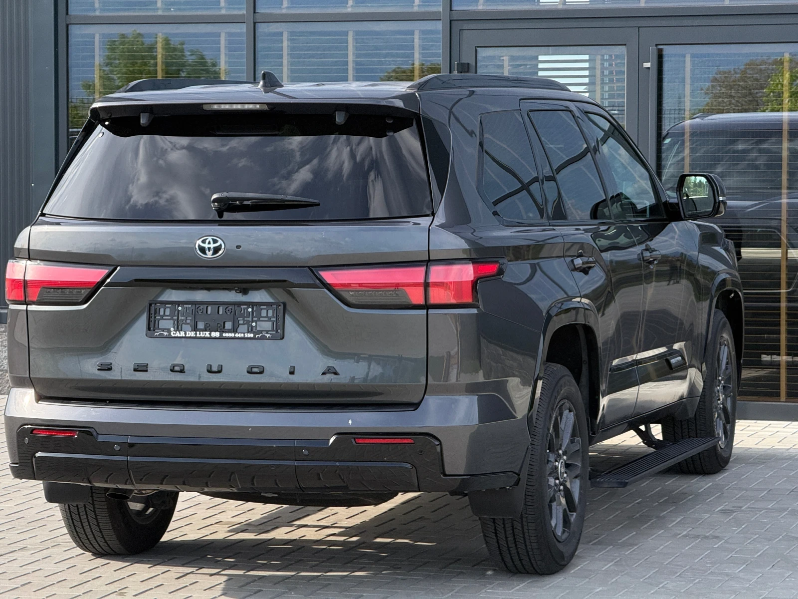 Toyota Sequoia 3.5i HIBRID, LUXURY, PLATINUM | Mobile.bg � ����������� 7