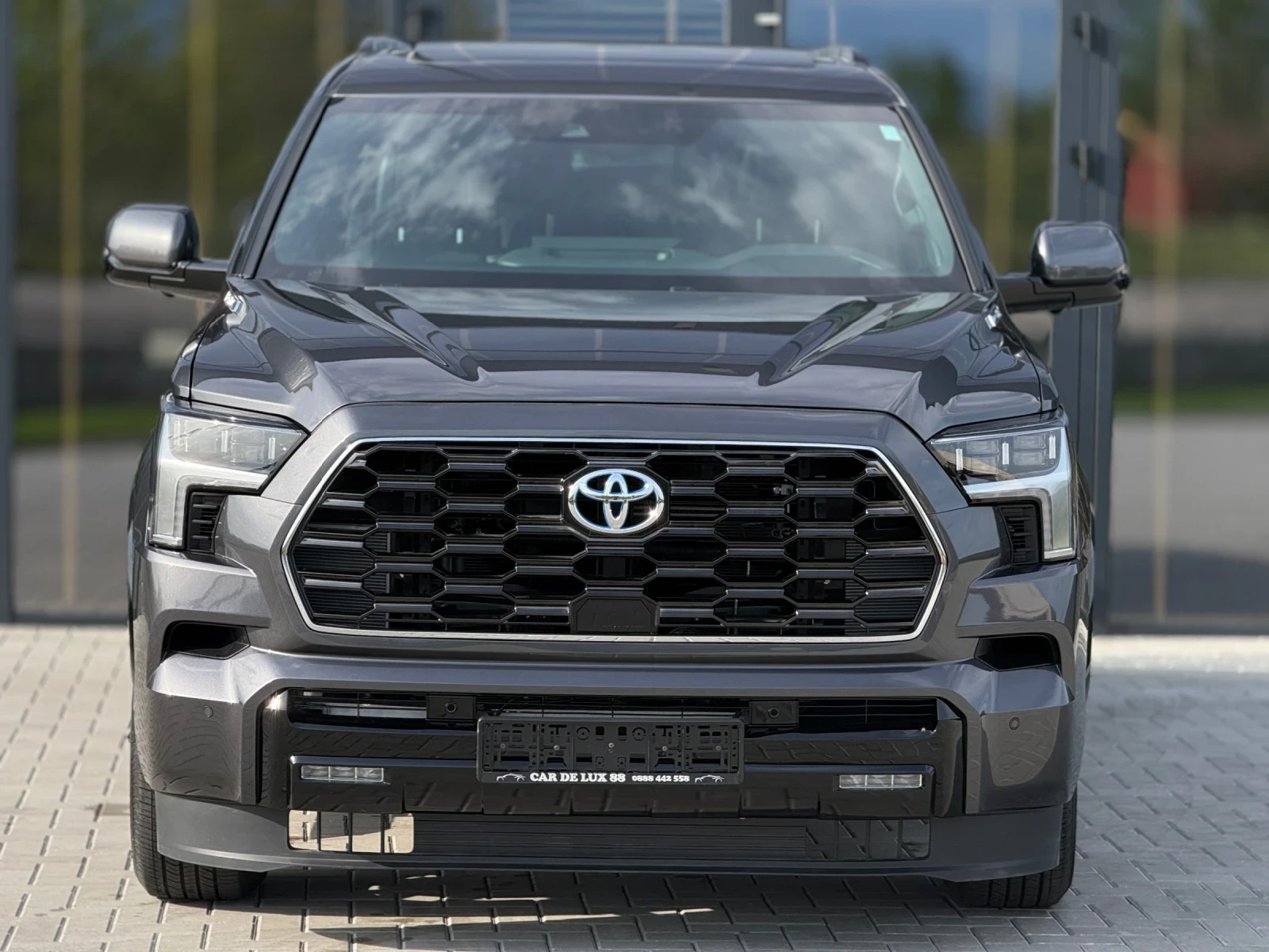 Toyota Sequoia 3.5i HIBRID, LUXURY, PLATINUM | Mobile.bg � ����������� 3