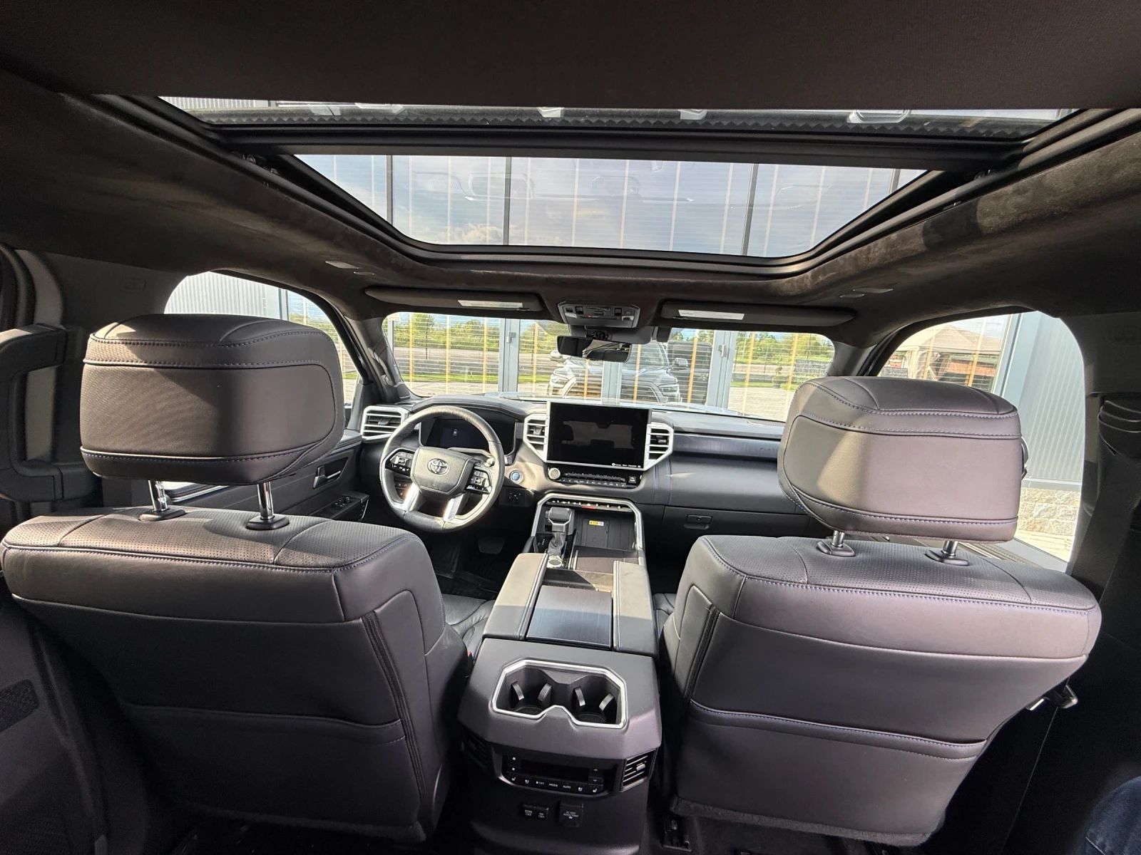 Toyota Sequoia 3.5i HIBRID, LUXURY, PLATINUM | Mobile.bg � ����������� 13