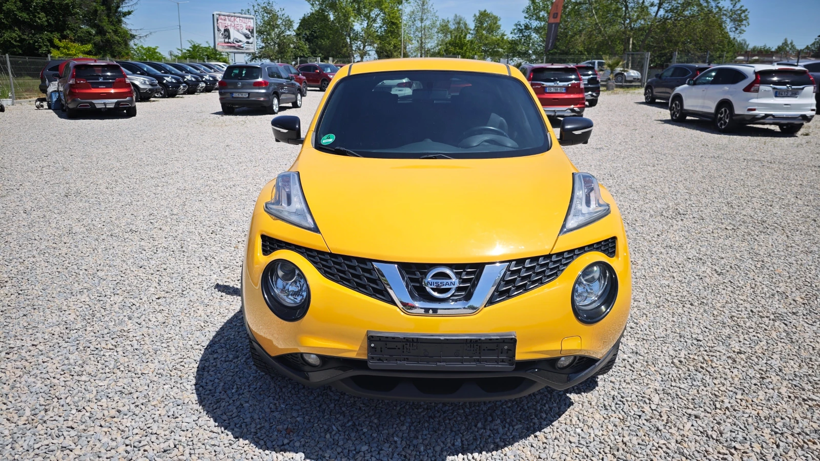 Nissan Juke НОВИ ВЕРИГИ/НАПЪЛНО ОБСЛУЖЕН/360КАМ/NAV/DVD/USB, снимка 3 - Автомобили и джипове - 54583642