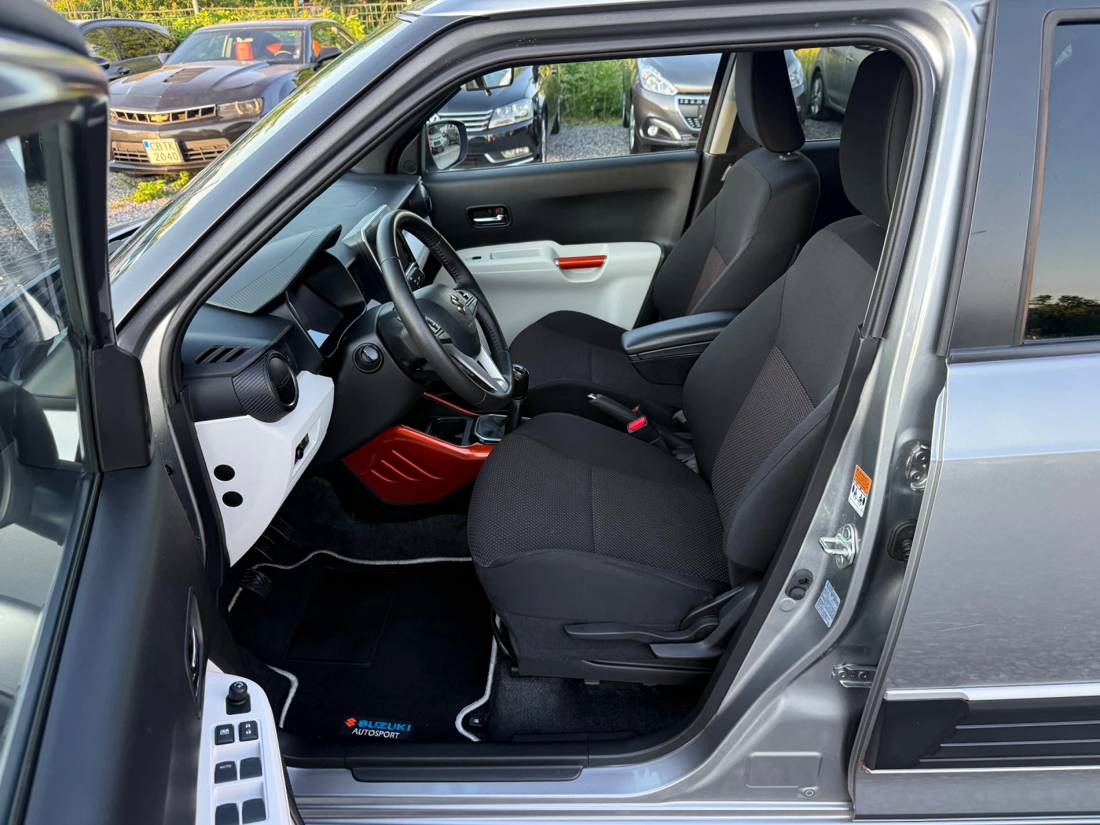 Suzuki Ignis GLX 1.2i (90 кс)Hybrid/69 000km/Carplay/Camera/LED, снимка 10 - Автомобили и джипове - 54804549