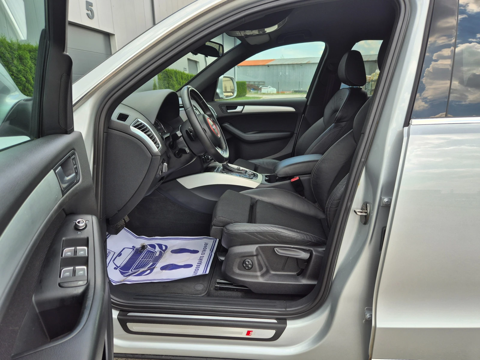 Audi Q5 2.0TDI S-line 161x.km. Италия , снимка 14 - Автомобили и джипове - 54986479