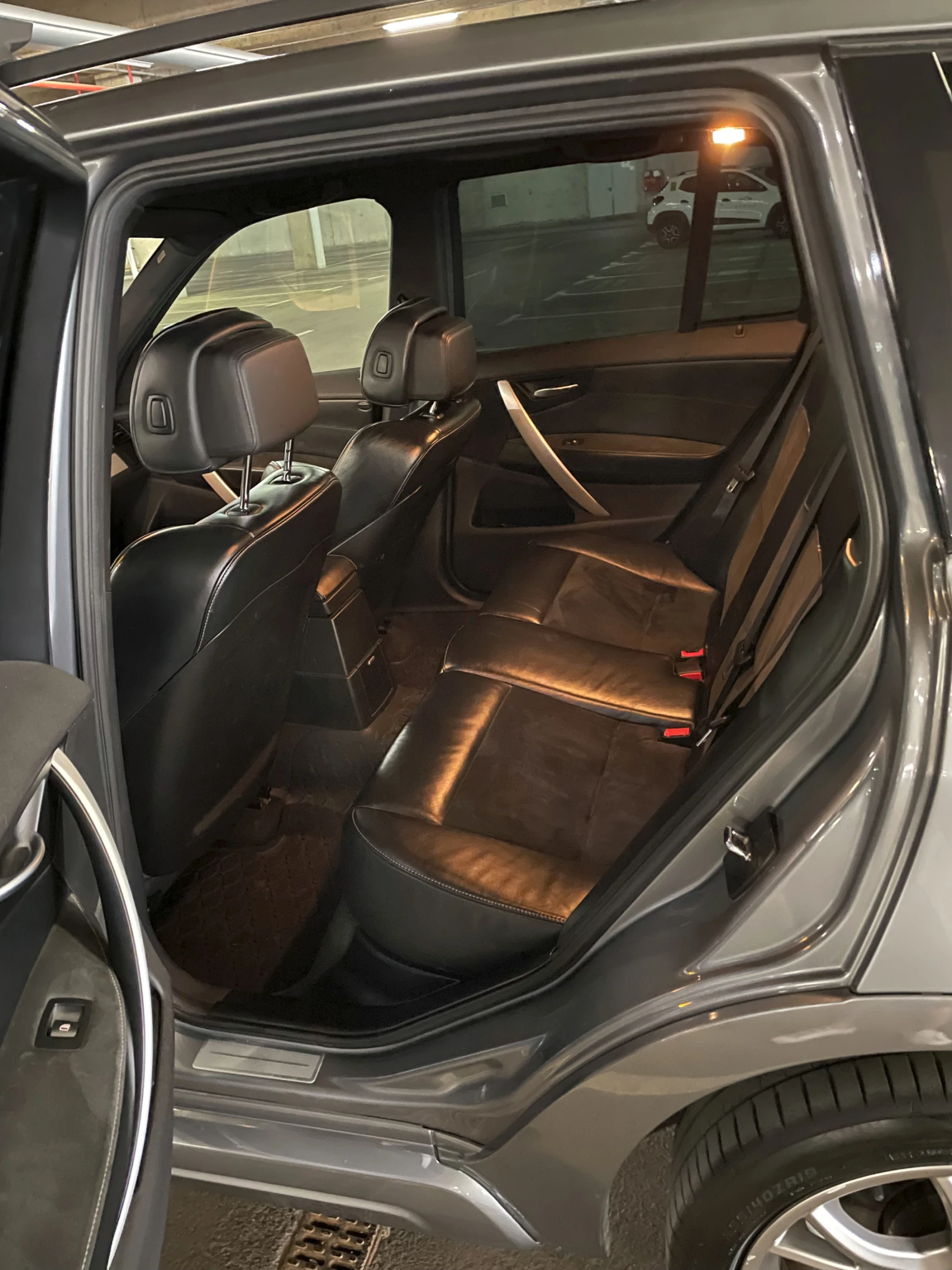 BMW X3 3.0SD, снимка 12 - Автомобили и джипове - 54996011