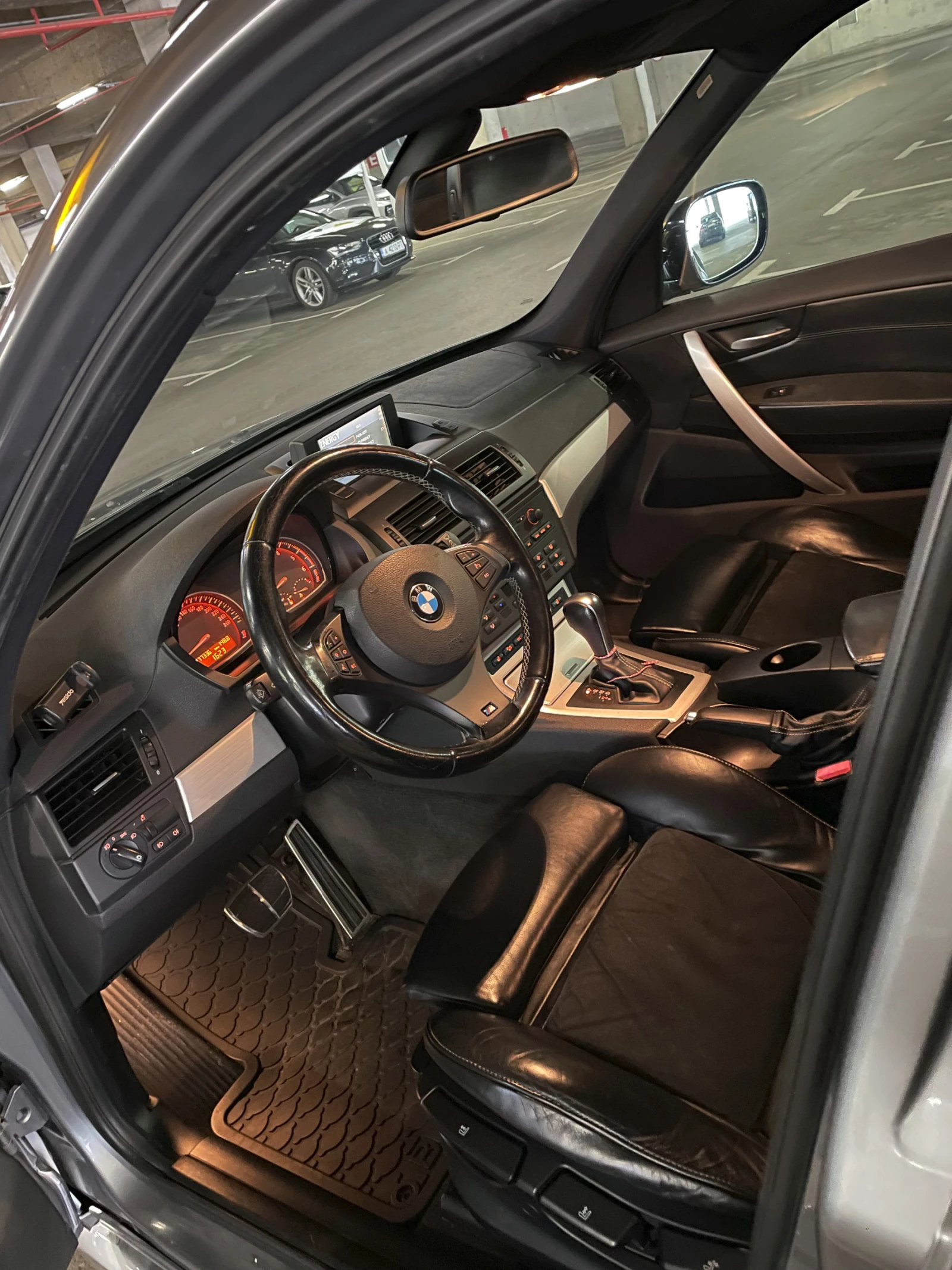 BMW X3 3.0SD, снимка 10 - Автомобили и джипове - 54996011