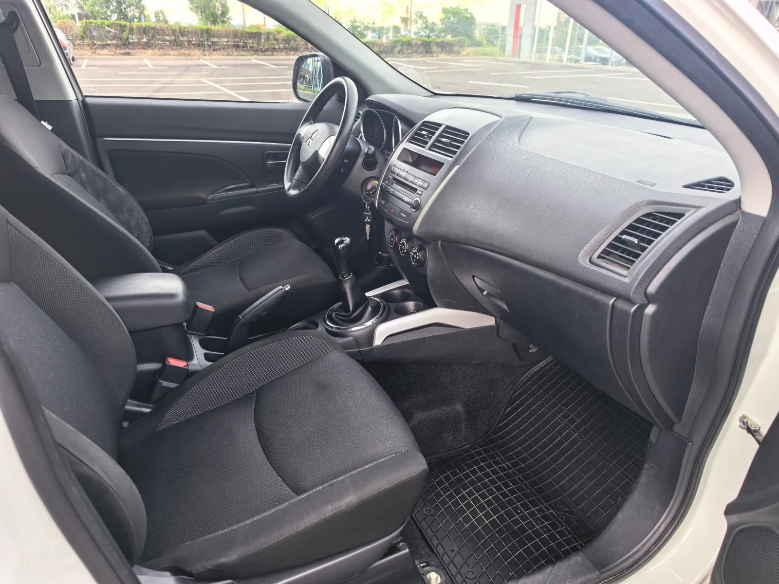 Mitsubishi ASX 1.6 i, снимка 12 - Автомобили и джипове - 55619858