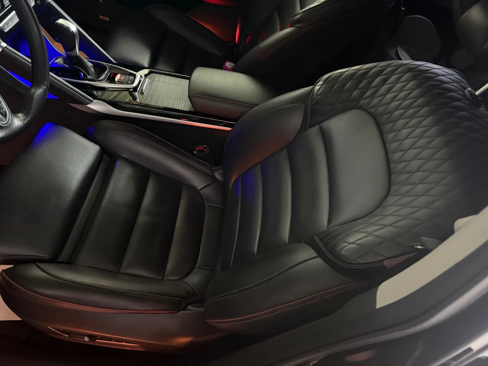 Renault Koleos, снимка 15 - Автомобили и джипове - 55658302