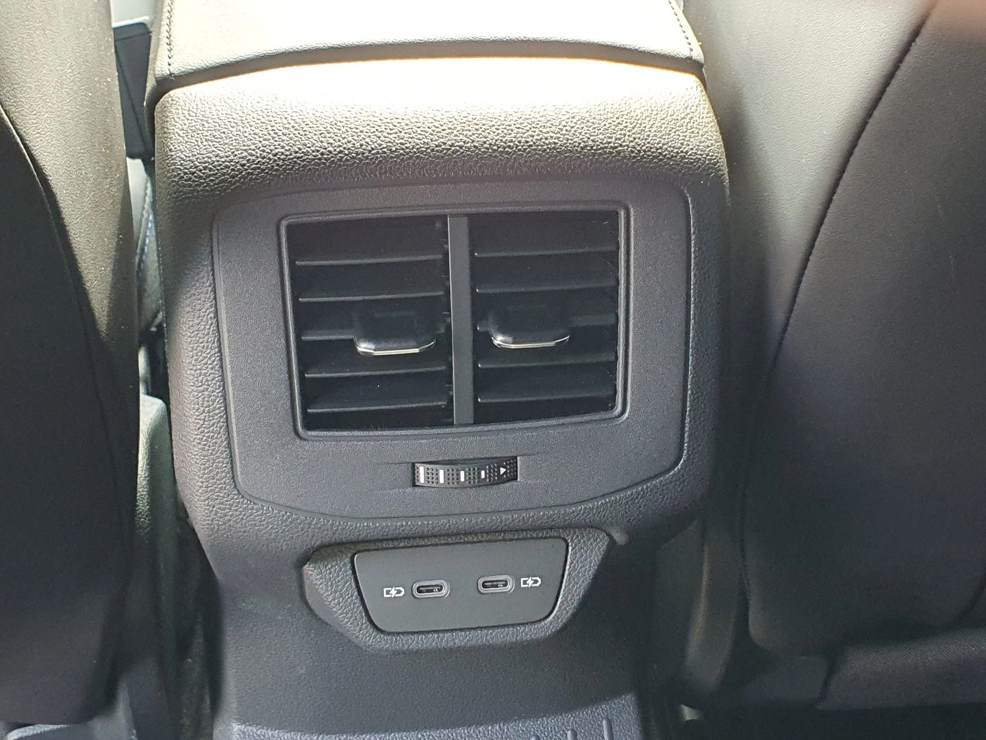 VW T-Roc | Mobile.bg � ����������� 16