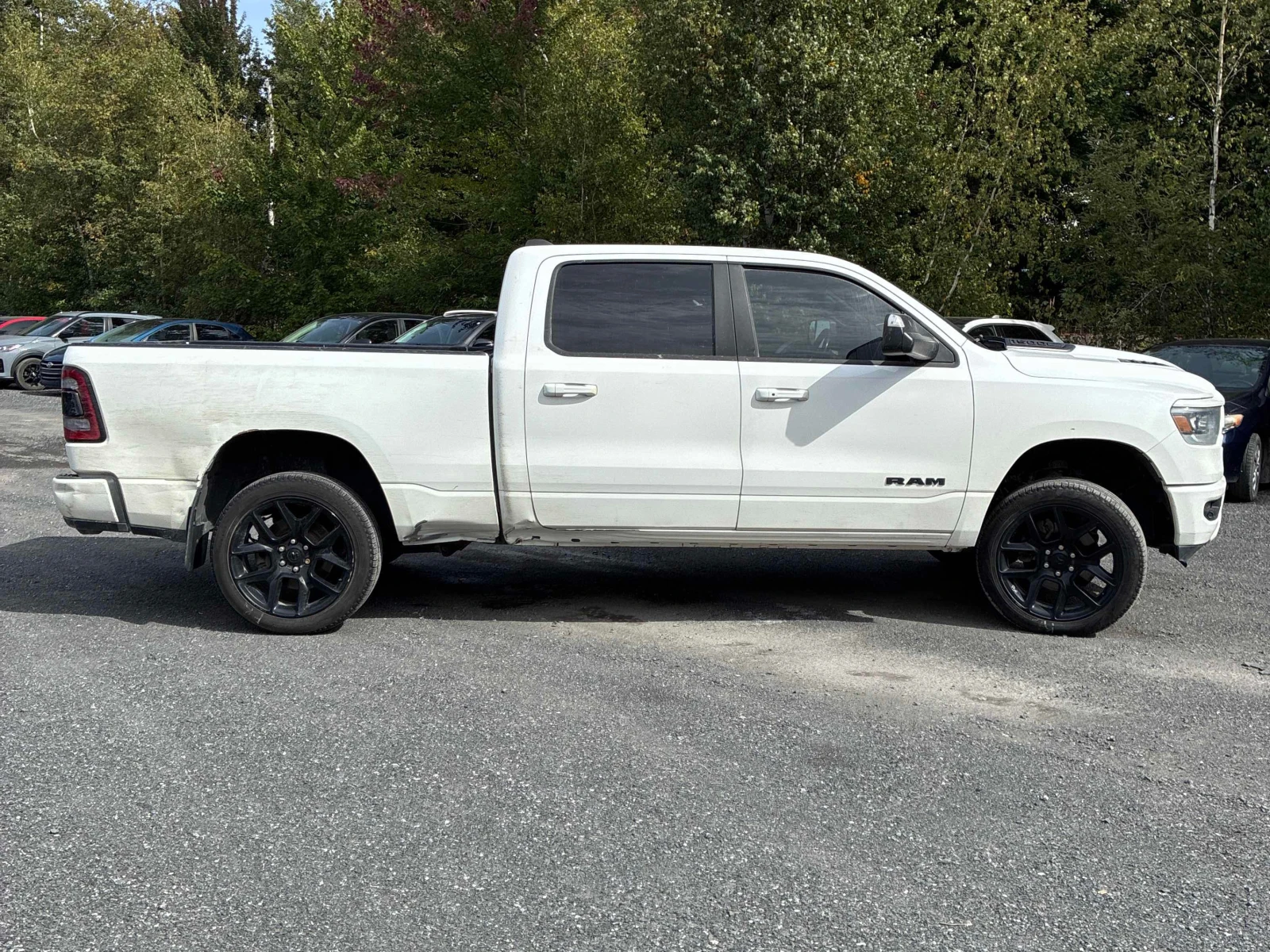 Dodge RAM 1500 * Sport * CARFAX * ОПЦИЯ ЗА ФИНАНСИРАНЕ, снимка 16 - Автомобили и джипове - 56128116