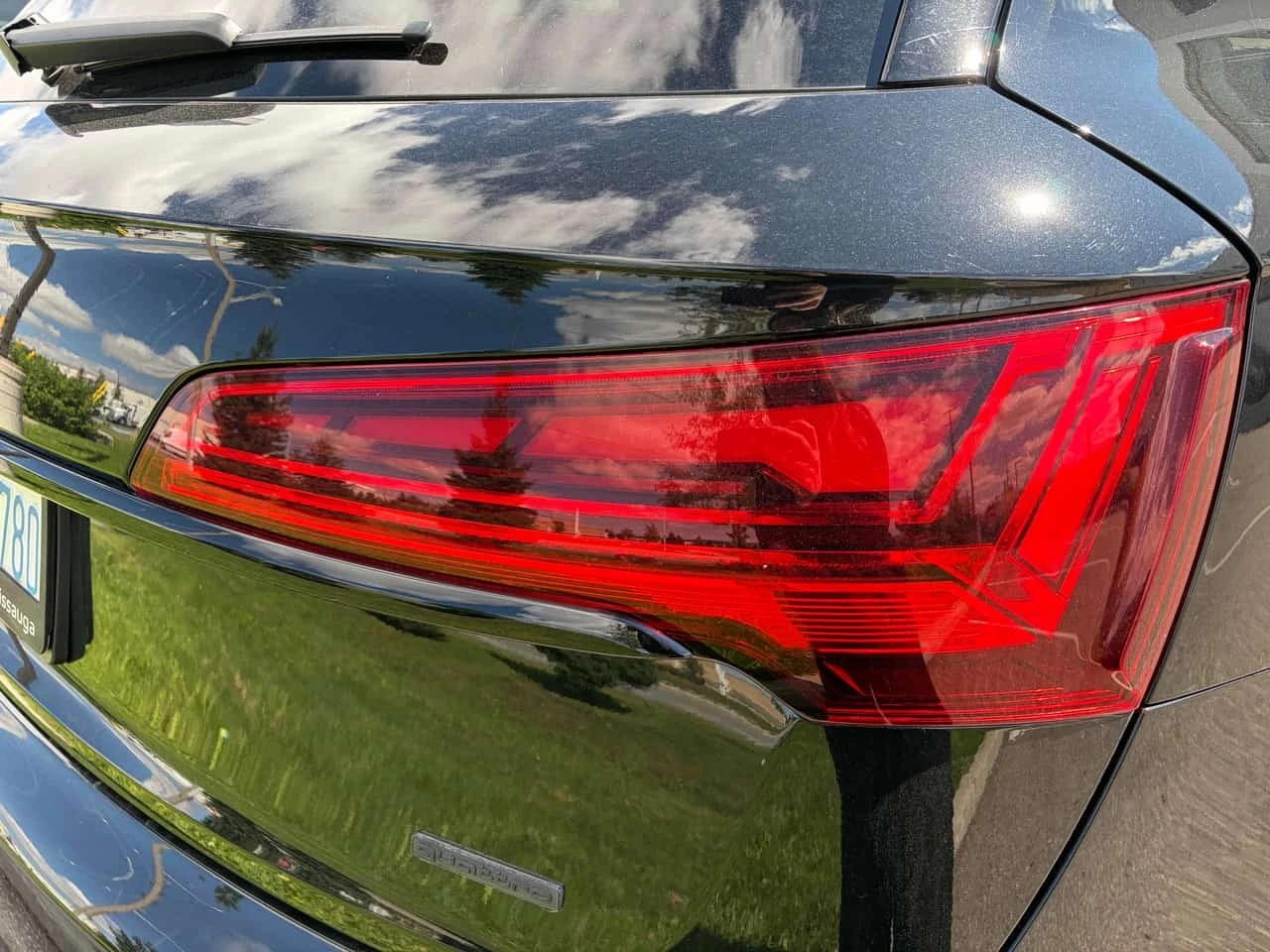 Audi Q5 * Komfort * CARFAX * ОПЦИЯ ЗА ФИНАНСИРАНЕ, снимка 15 - Автомобили и джипове - 56223519