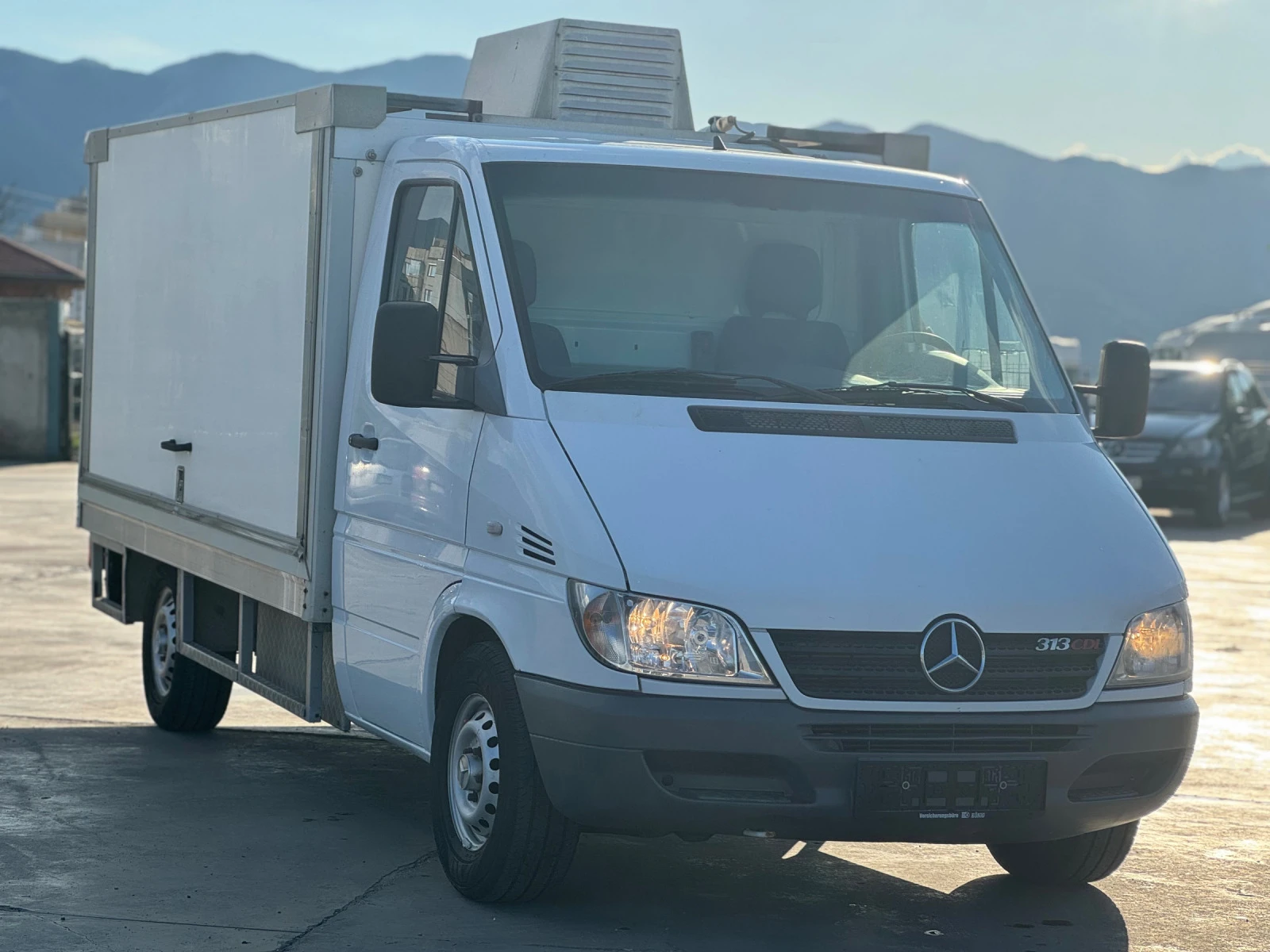 Mercedes-Benz Sprinter 313 Хладилна Витрина, На Въздух, 120хил. Км. - изображение 3