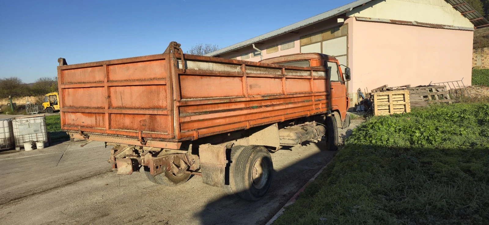 Man-vw 8.136 В движение без регистрация 3странен самосвал - изображение 3