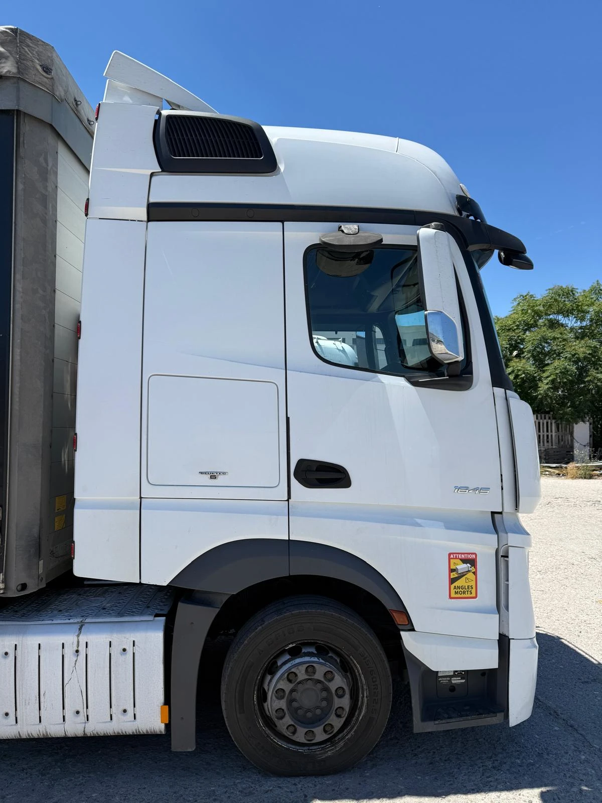 Mercedes-Benz Actros 1845 LS Mega, снимка 4 - Камиони - 55000393