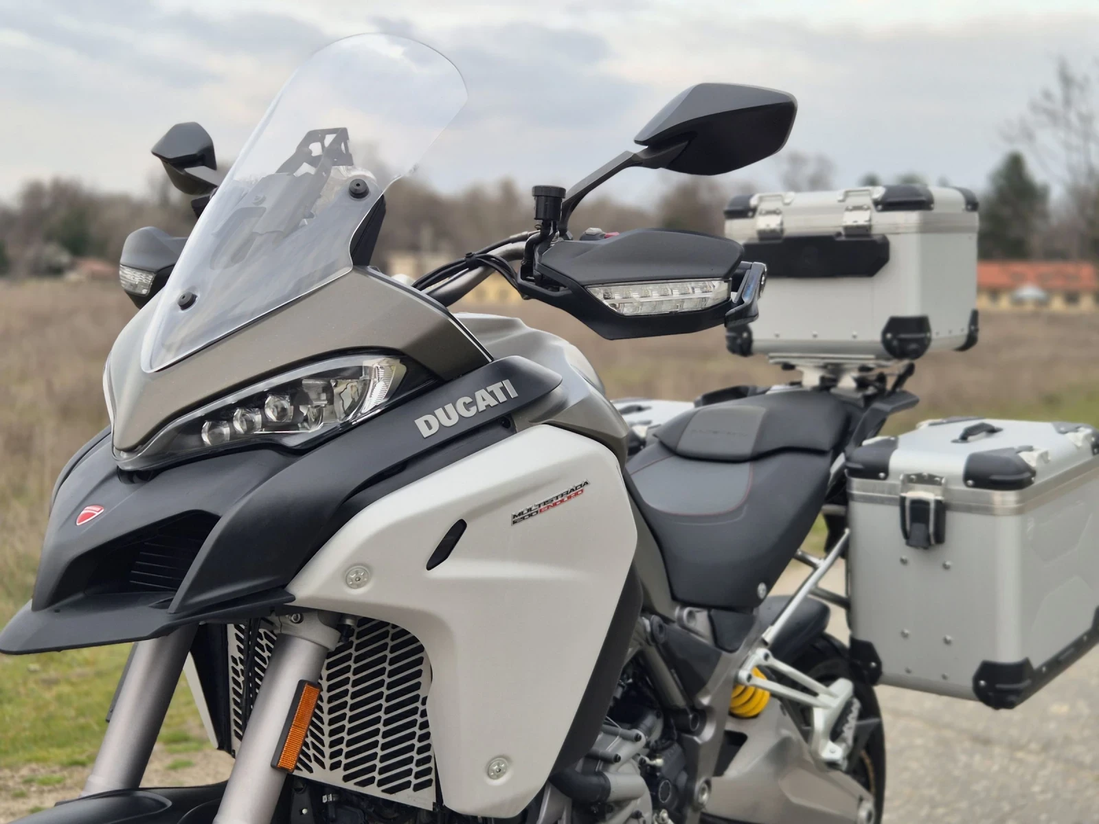 Ducati Multistrada ENDURO TOURING PACK, снимка 5 - Мотоциклети и мототехника - 53931626