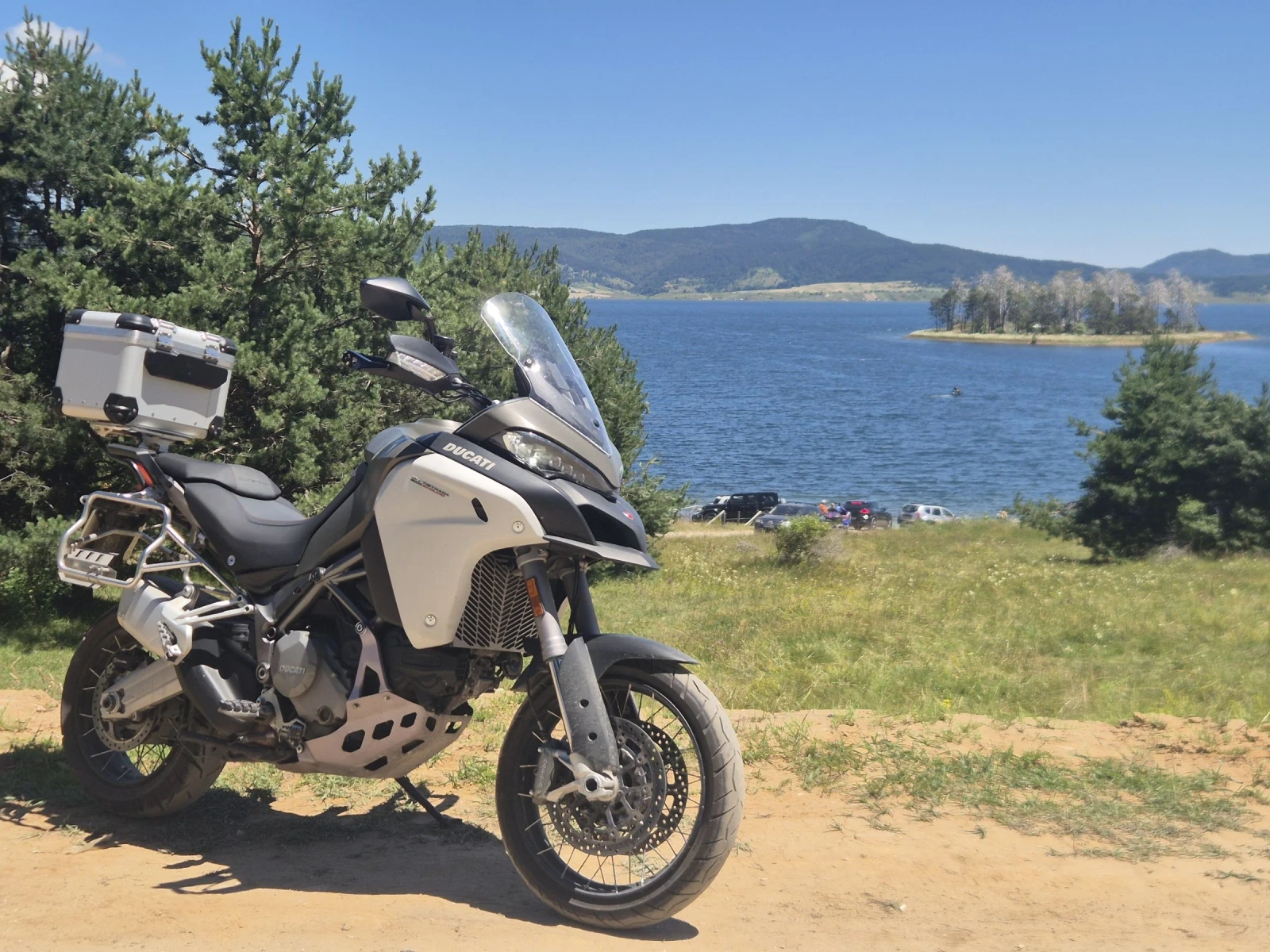 Ducati Multistrada ENDURO TOURING PACK