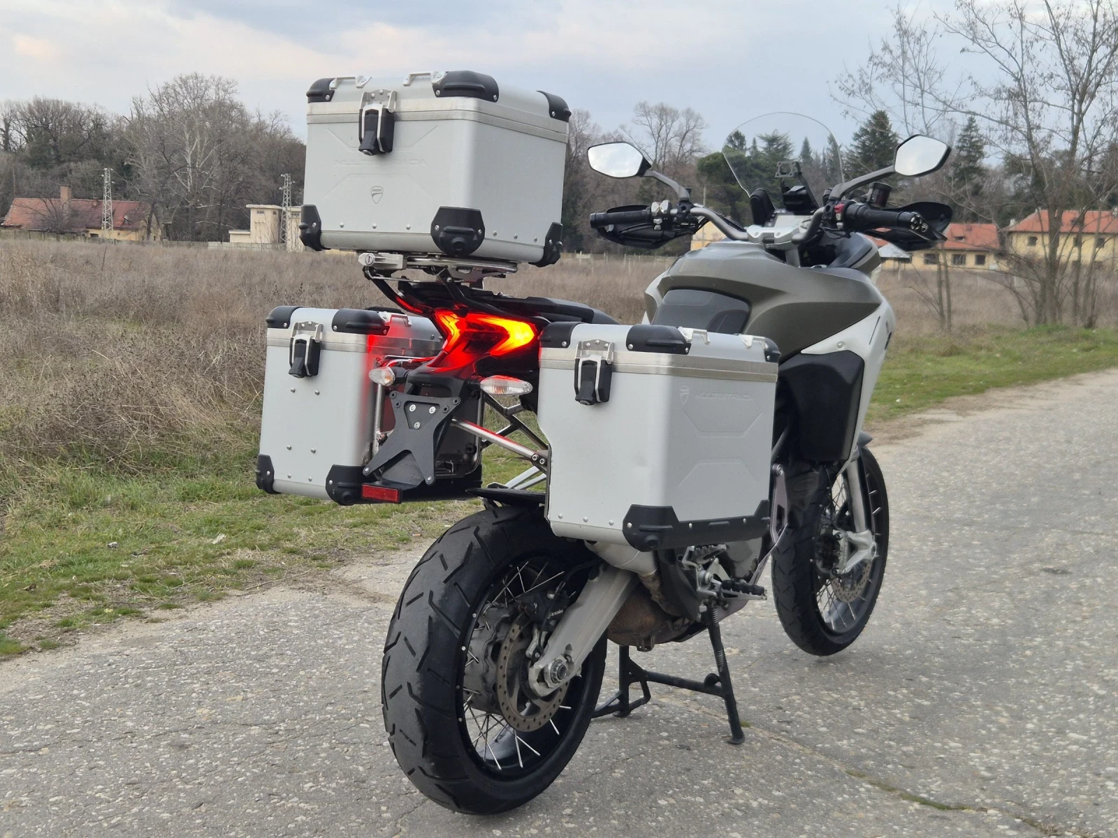 Ducati Multistrada ENDURO TOURING PACK, снимка 9 - Мотоциклети и мототехника - 53931626