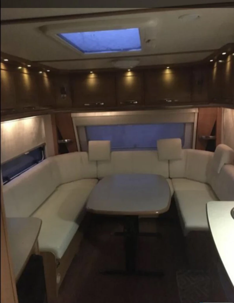 Каравана Fendt Platin 650, снимка 3 - Каравани и кемпери - 51691655