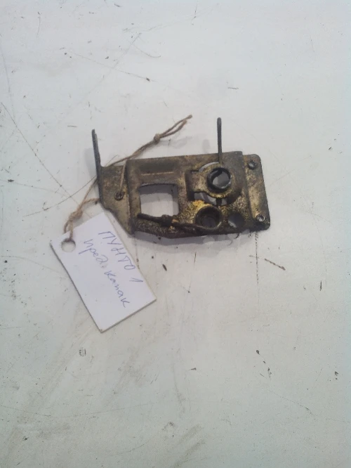 Брава преден капак за фиат пунто 1.1