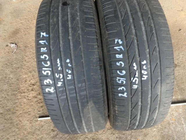 Гуми Летни 235/65R17, снимка 11 - Гуми и джанти - 20347449