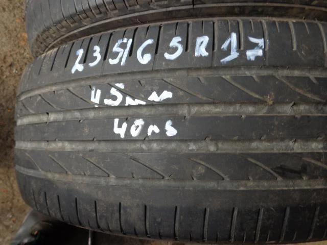 Гуми Летни 235/65R17, снимка 9 - Гуми и джанти - 20347449