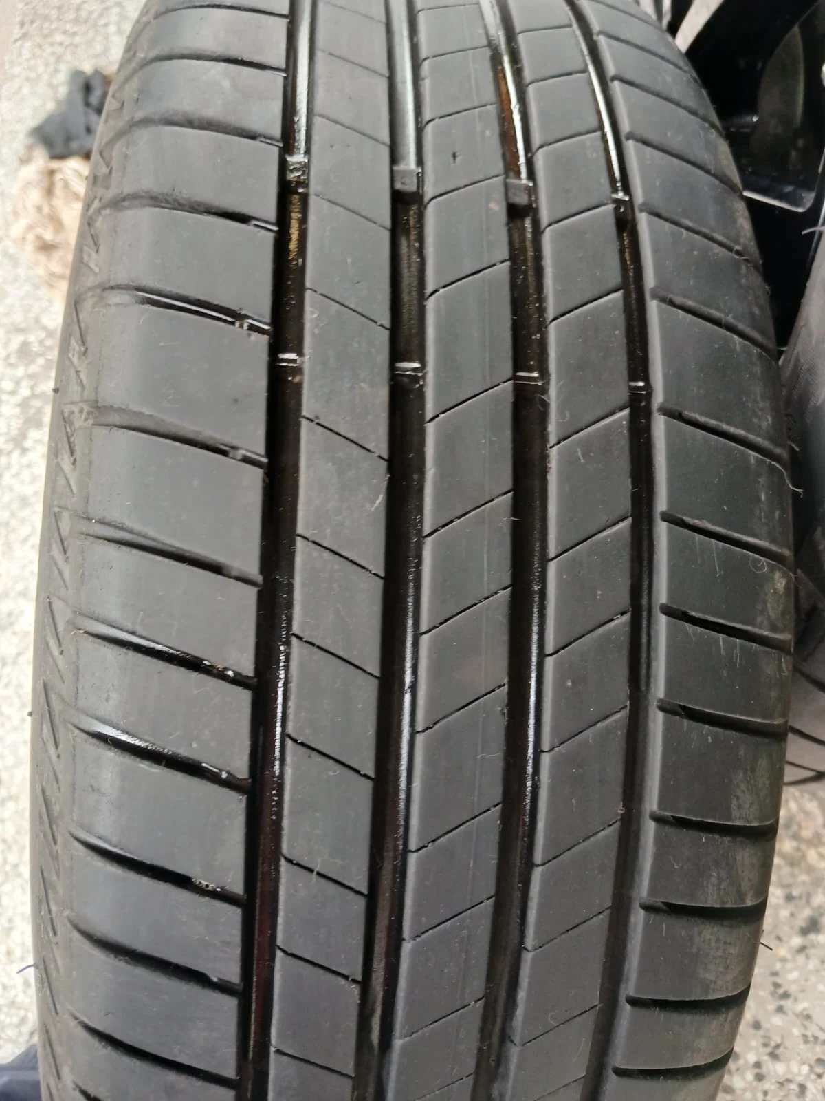 Гуми с джанти Bridgestone 195/60R15, снимка 4 - Гуми и джанти - 56317615